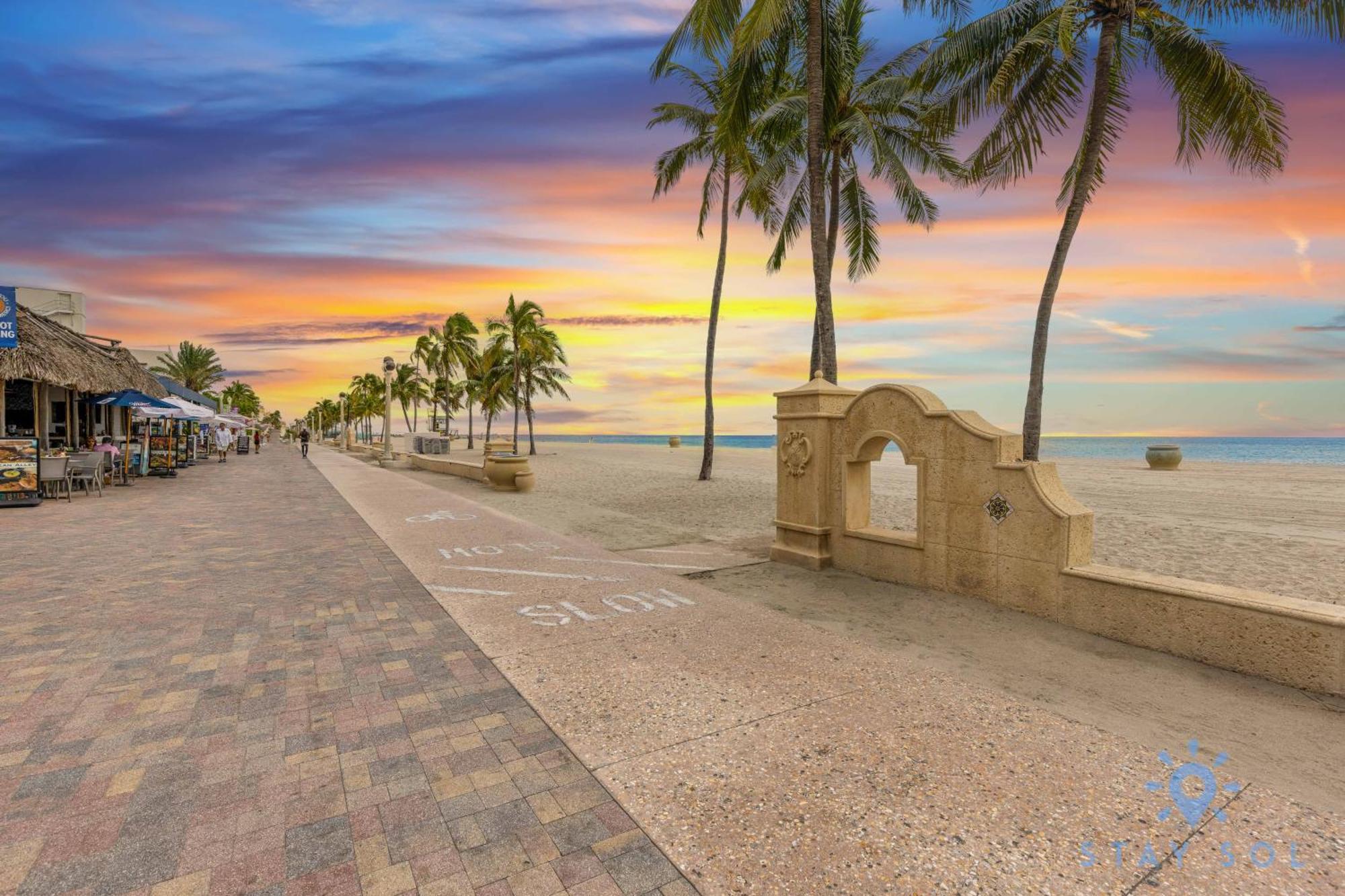 Costa Hollywood Beach エクステリア 写真