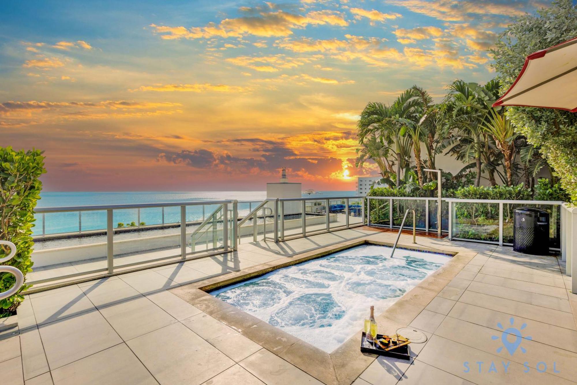 Costa Hollywood Beach エクステリア 写真
